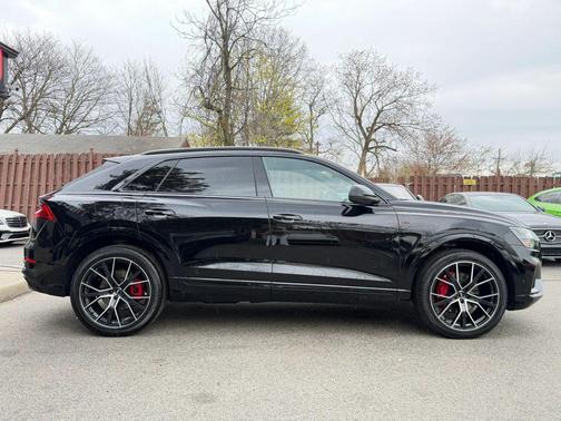 Night Black 2020 Audi Q8 55 Premium Plus
