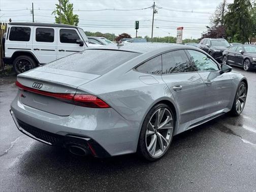 2021 Audi RS 7 4.0T