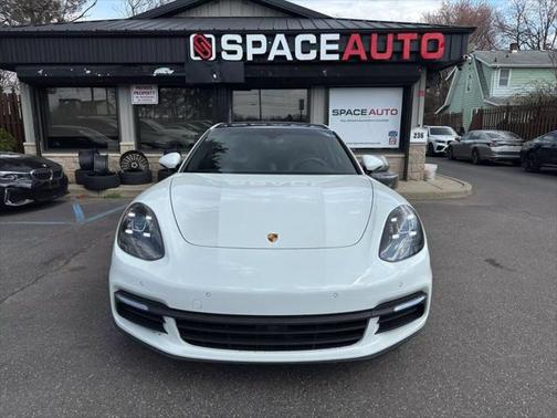 2018 Porsche Panamera 4S