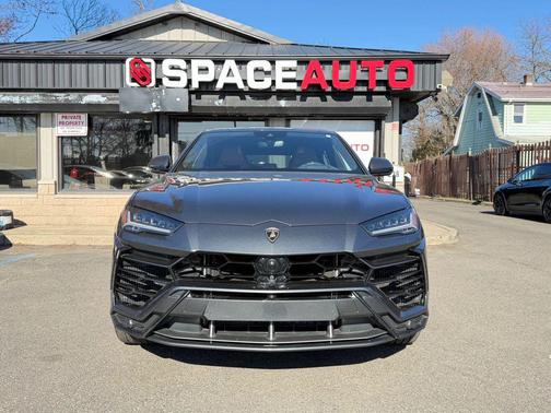 Gray 2019 Lamborghini Urus Sport Utility 4D
