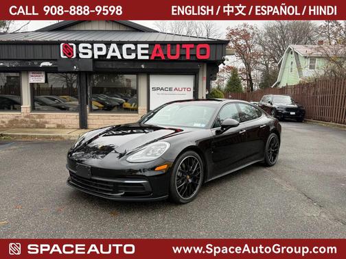 2018 Porsche Panamera 4