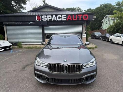 2018 BMW M760 xDrive