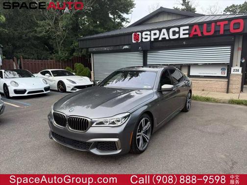 2018 BMW M760 xDrive