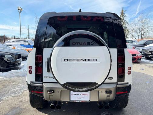 2021 Land Rover Defender 110 X-Dynamic HSE