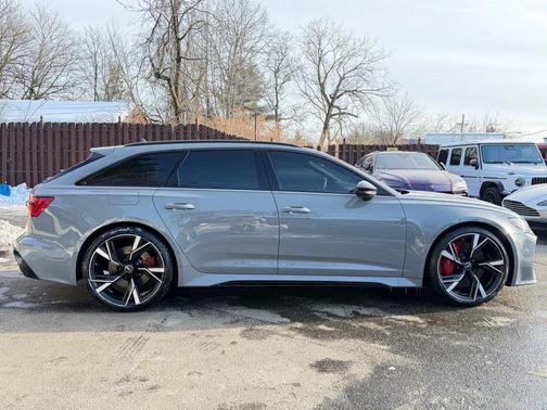 2023 Audi RS 6 Avant 4.0T