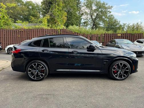 2022 BMW X4 M AWD