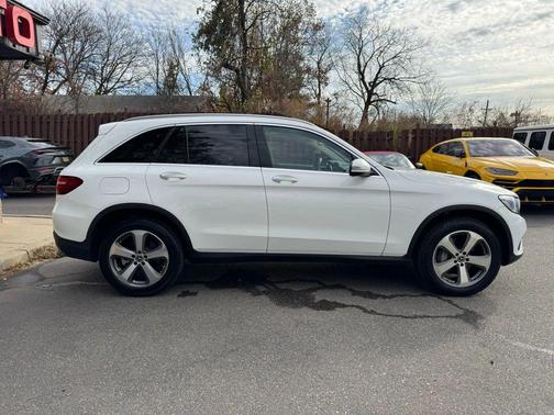 2019 Mercedes-Benz GLC 300 4MATIC