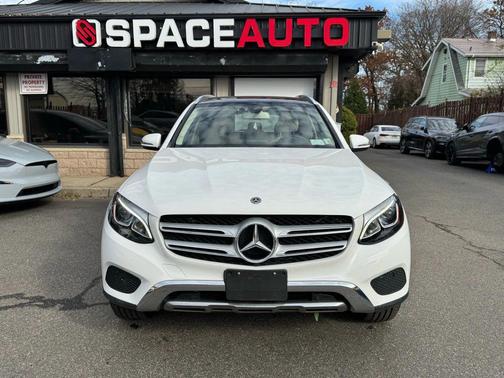 2019 Mercedes-Benz GLC 300 4MATIC
