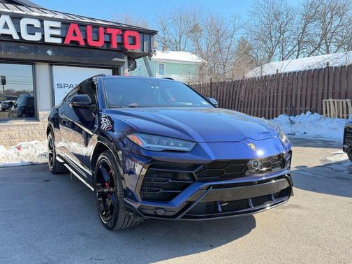 2019 Lamborghini Urus Sport Utility 4D