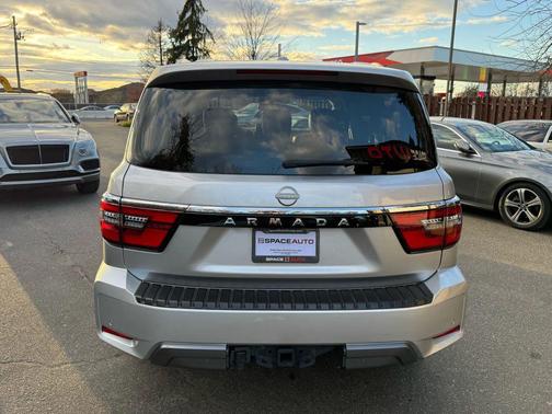 2024 Nissan Armada SV 4WD