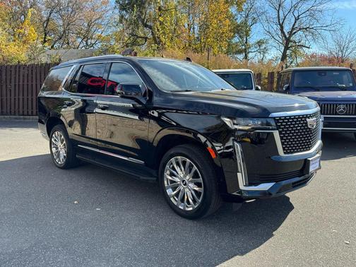 2022 Cadillac Escalade Premium Luxury
