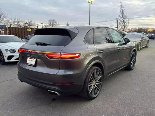 2019 Porsche Cayenne Base
