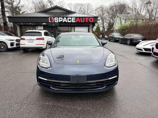 2020 Porsche Panamera 4