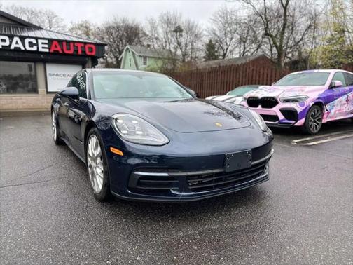 2020 Porsche Panamera 4