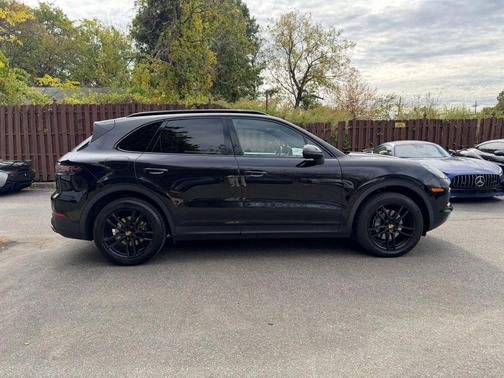 2019 Porsche Cayenne Cayenne
