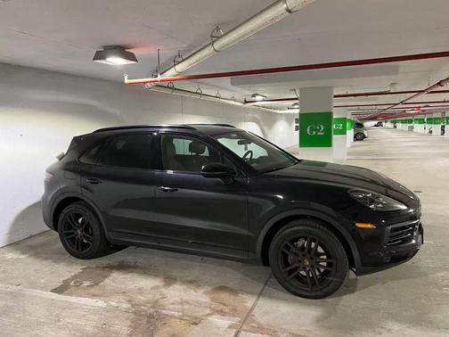 2019 Porsche Cayenne Cayenne