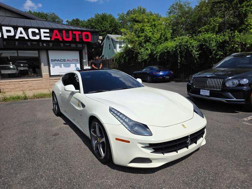 2014 Ferrari FF Coupe 2D