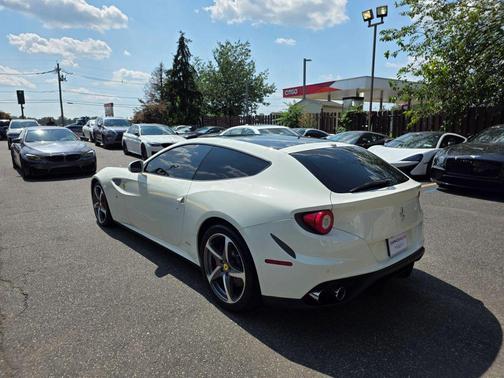 2014 Ferrari FF Coupe 2D