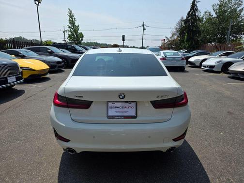 2022 BMW 330 xDrive