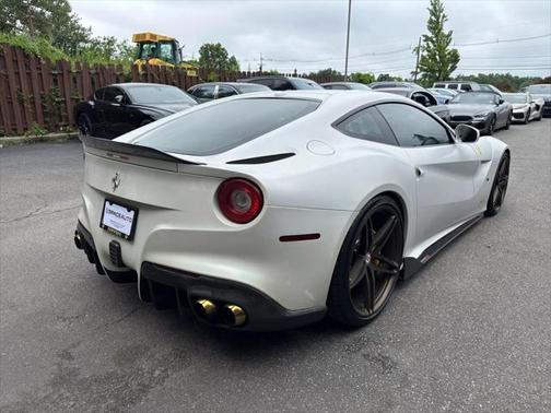 2014 Ferrari F12berlinetta Base