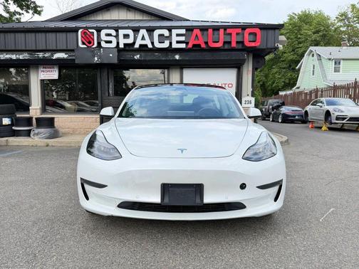 White 2021 Tesla Model 3 Standard Range Plus