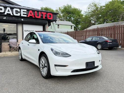 White 2021 Tesla Model 3 Standard Range Plus