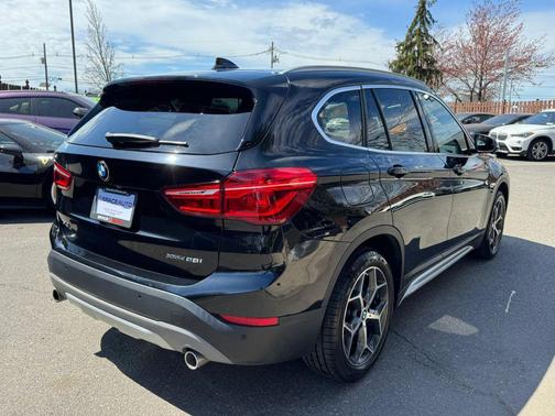 Black 2019 BMW X1 xDrive28i