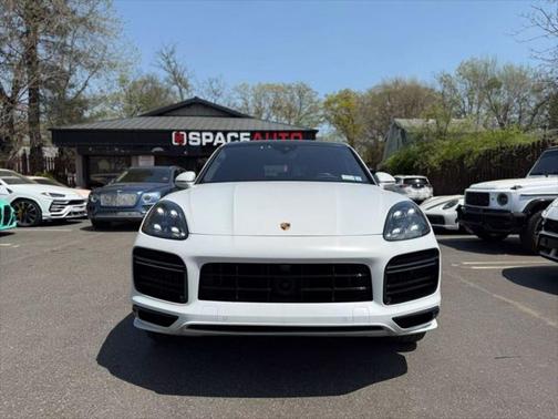 2021 Porsche Cayenne Turbo