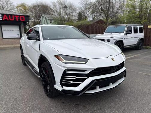 2020 Lamborghini Urus Sport Utility 4D