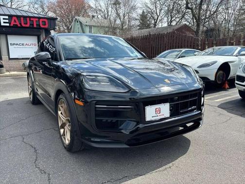 2024 Porsche Cayenne Turbo GT