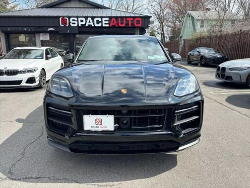 2024 Porsche Cayenne Turbo GT