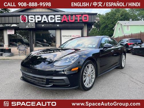 Chalk 2017 Porsche Panamera 4