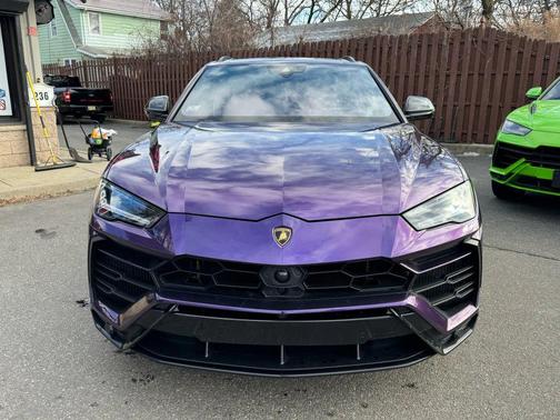 2021 Lamborghini Urus Sport Utility 4D