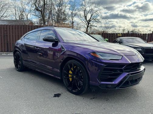 2021 Lamborghini Urus Sport Utility 4D