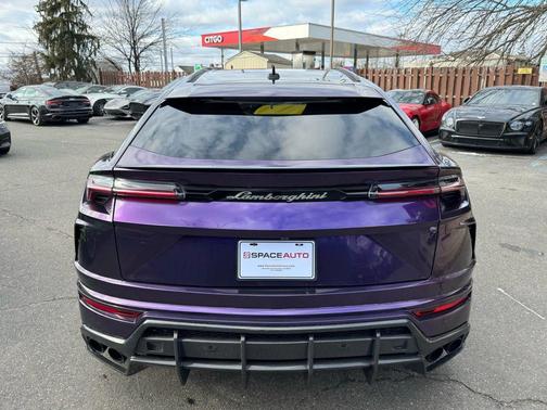 2021 Lamborghini Urus Sport Utility 4D