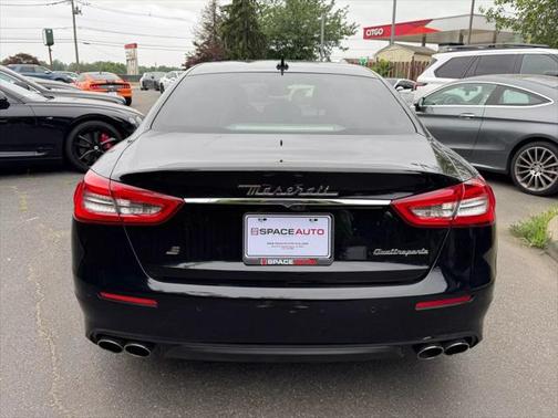 2018 Maserati Quattroporte S