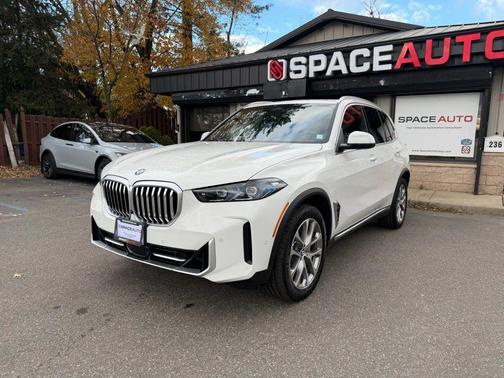 2025 BMW X5 xDrive40i