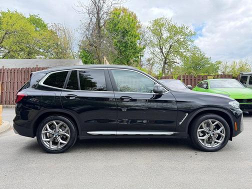 Black Sapphire Metallic 2022 BMW X3 xDrive30i