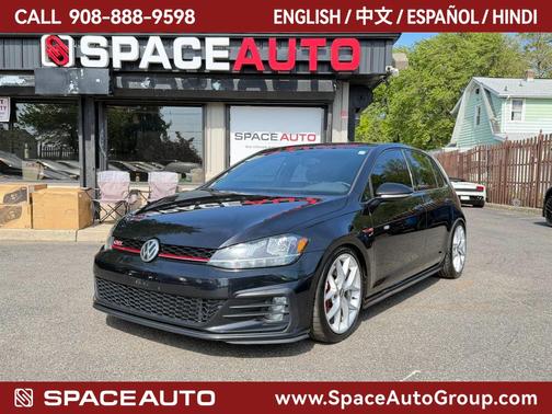 Deep Black Pearl 2019 Volkswagen Golf GTI 2.0T S 4-Door