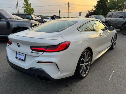 Alpine White 2021 BMW M850 xDrive