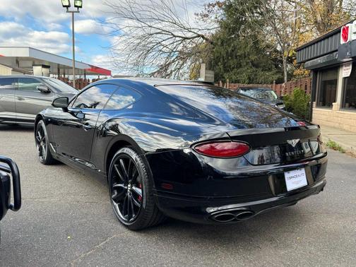 2022 Bentley Continental GT V8