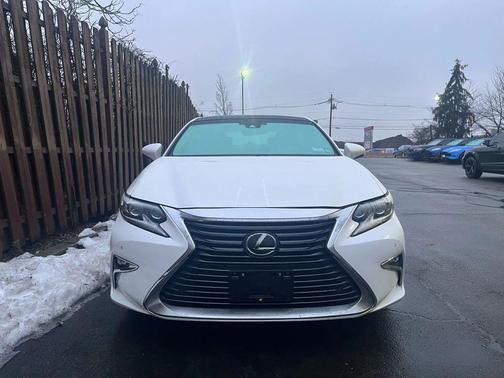 2018 Lexus ES 350 Base