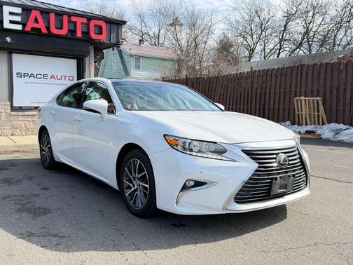 2018 Lexus ES 350 Base