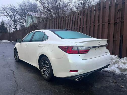 2018 Lexus ES 350 Base
