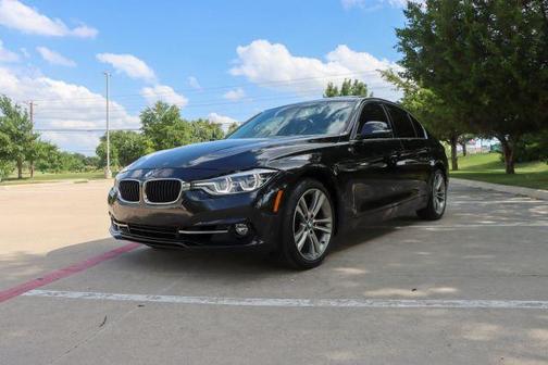 Black Sapphire Metallic 2018 BMW 330 i