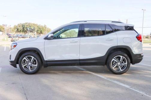 Summit White 2021 GMC Terrain SLT