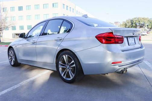 Glacier Silver Metallic 2018 BMW 330 i