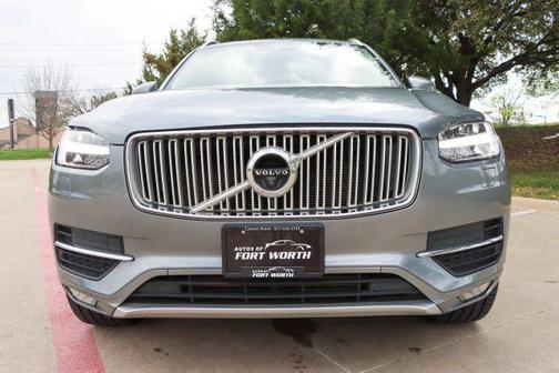 Gray Metallic 2019 Volvo XC90 T6 Inscription