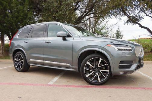 Gray Metallic 2019 Volvo XC90 T6 Inscription