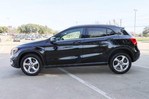 Black 2020 Mercedes-Benz GLA 250 Base